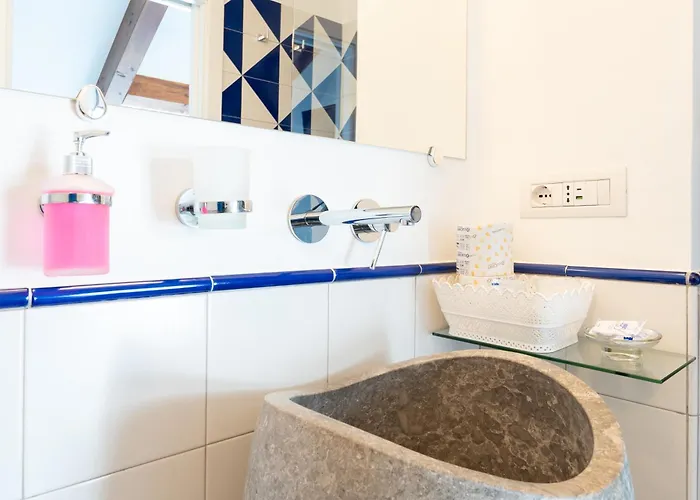 Guest house Annalara Charme And Relax 4*