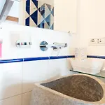 Guest house Annalara Charme And Relax 4*