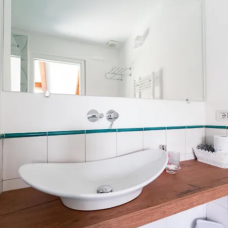 Annalara Charme And Relax בית הארחה